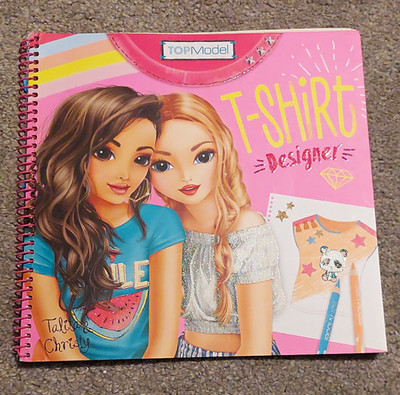 TOPModel T-Shirt Designer Mal- & Designbuch Spiralbindung mit Schablonen 10369_A