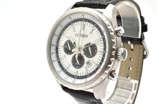 CITIZEN 0520-S094127 Quarz Chronograph Panda Zifferblatt Herrenuhr