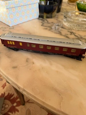 HO Scale Lilliput CIWL Dining Car “Speisewagen” – Space Wagon – Used - Imagen 1 de 4
