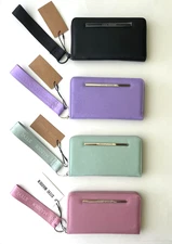 STEVE MADDEN BZIP-WEB ZIP AROUND WALLET WRISTLET SMOOTH TEXTURE NWT