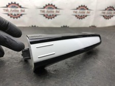 2015 LAND RANGE ROVER SPORT L494 NEARSIDE LEFT FRONT DOOR HANDLE WHITE / BLACK