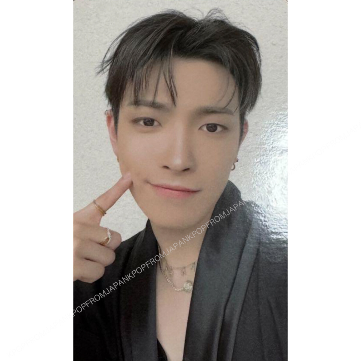 ジョンホ ATEEZ Birthday撮り下ろし直筆サイン入りソロカットチェキ ジョンホ ATEEZ Birthday撮り下ろし直筆サイン入りソロカットチェキ