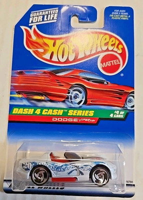 Mattel Hot Wheels 724 Dash 4 Cash Series #4 White Dodge Viper RT/10 w Razor Rims
