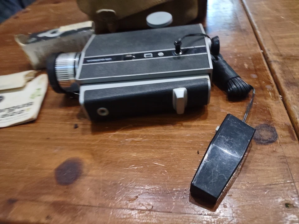 Cámara de película Argus Showmaster 822T Super 8 de colección SIN PROBAR Foto 2 de 4