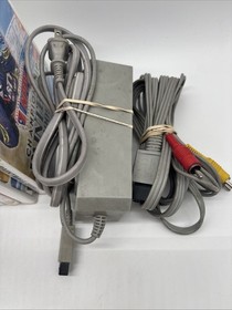 Nintendo RVL-101 Wii Console W/ 5 Games - TESTED & WORKING Cosmetic Flaws