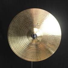 Used Paiste 16" Signature Fast Crash - 942g video demo