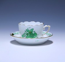 Tazza superiore in porcellana Herend con UT 711-1+2-00 AV APPONYI verde - I. scelta