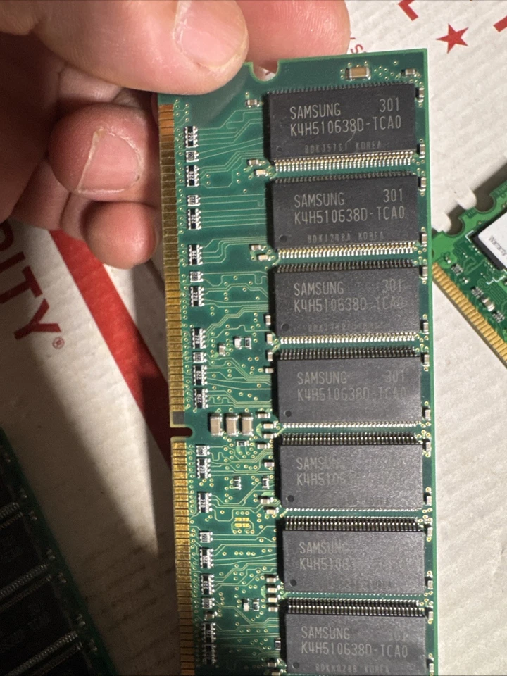 1GB PC1600R CL2 ECC DDR SDRAM DIMM Samsung 128mx72 - Image 4 of 4