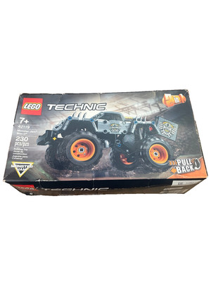 LEGO TECHNIC: Monster Jam Max-D (42119) (FACTORY SEALED) (Slightly damaged box)