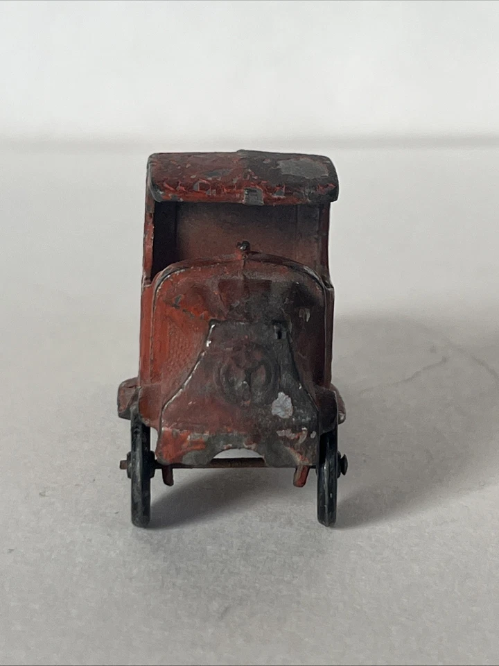 Vintage Tootsietoy 1940 Mack Red Foto 3 de 4