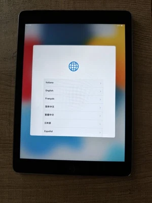 Apple iPad Air 2 · 64GB · Wi-Fi
