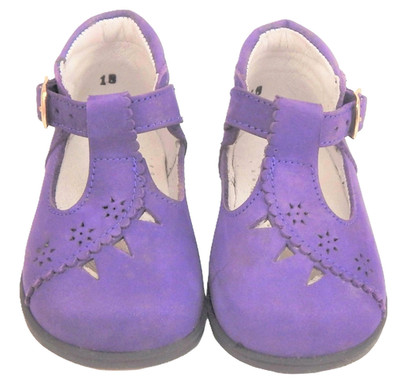 DE OSU -Spain -Baby Girls Purple Leather T-Strap Dress Shoes -European -Size 4-6