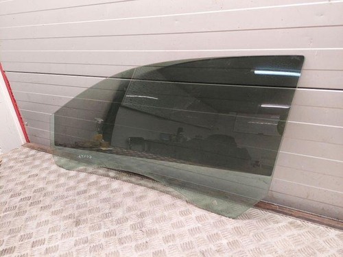 Porte avant droit AUDI A4 2 AVANT PHASE 1 BREAK 8E0831052
