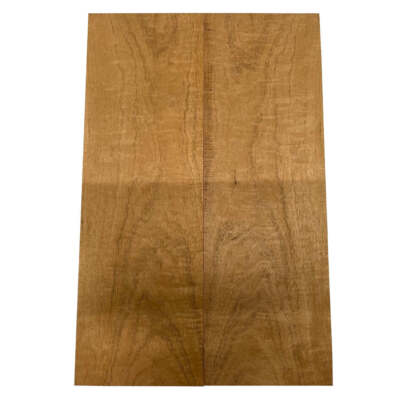 Flamme Curly Mahagoni Explorer Gitarre Tiefer Top, Set - 71.1cm x 22.9cm x 0.6cm
