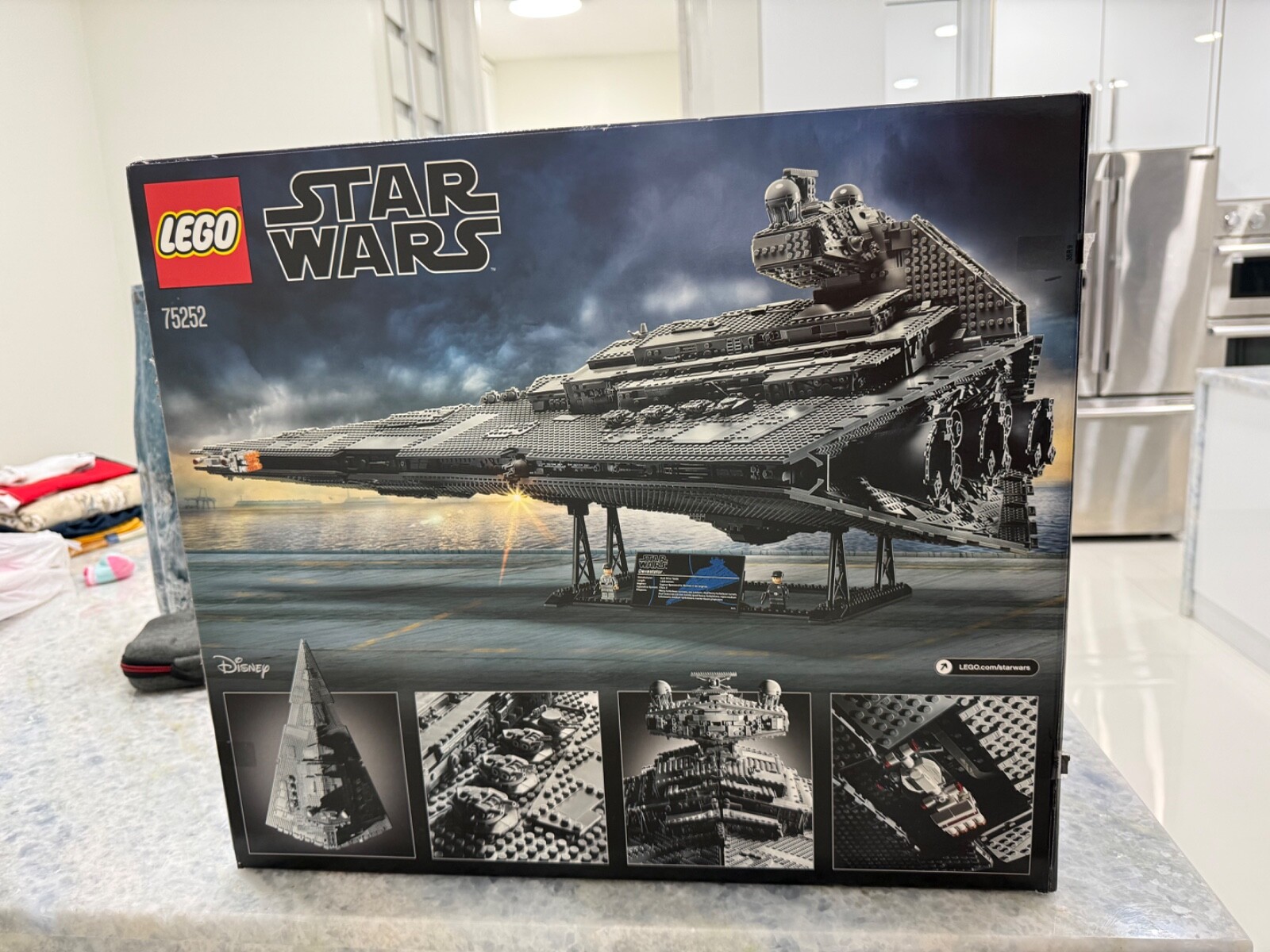LEGO Star Wars Imperial Star Destroyer 75252 Building Set