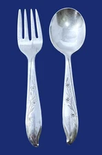 International SPRINGTIME Silverplate1957 - 2 Pc Baby Set