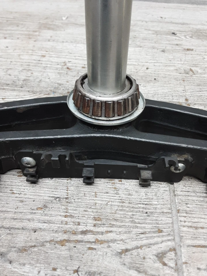 Harley Davidson Ultra Limited 2016 16 14-21 parte delantera triple árbol cojinete inferior Foto 2 de 4