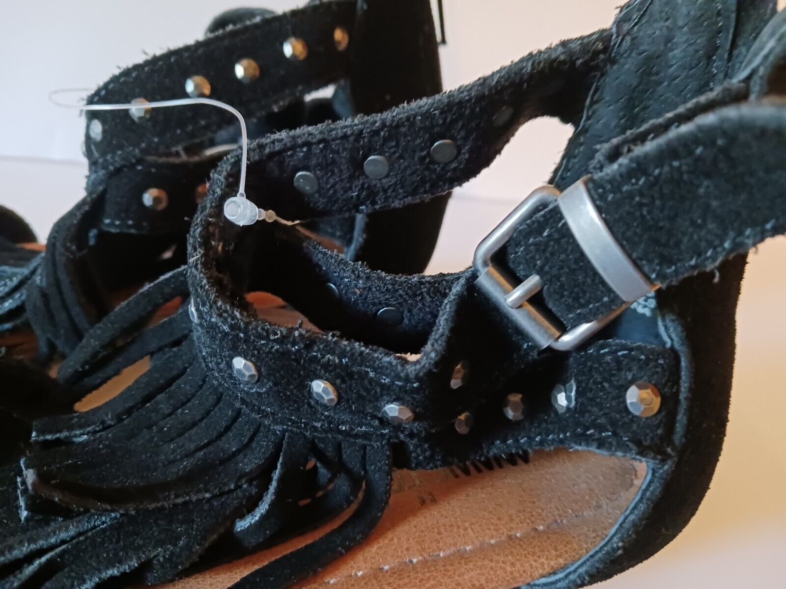 Minnetonka Fringe Black Leather Upper Sandals 716… - image 10