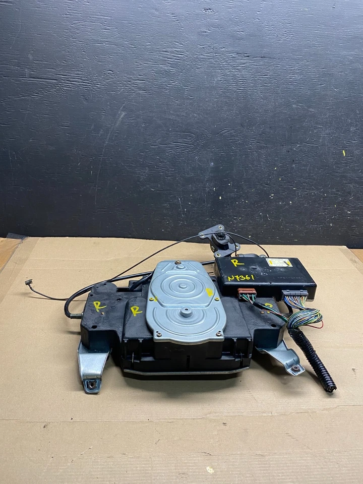 Двигатель раздвижной двери задний правосторонний для Honda Odyssey 1999 - 2004 годов выпуска n7361 DG - Изображение 2 из 4