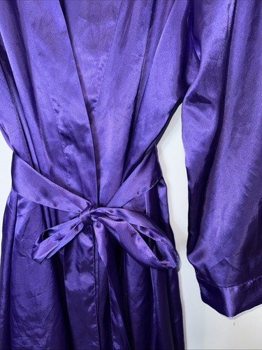 Morgan Taylor Intimates Women L/XL Satin Self-Belt Robe Purple Regal Beautiful - Picture 2 of 6