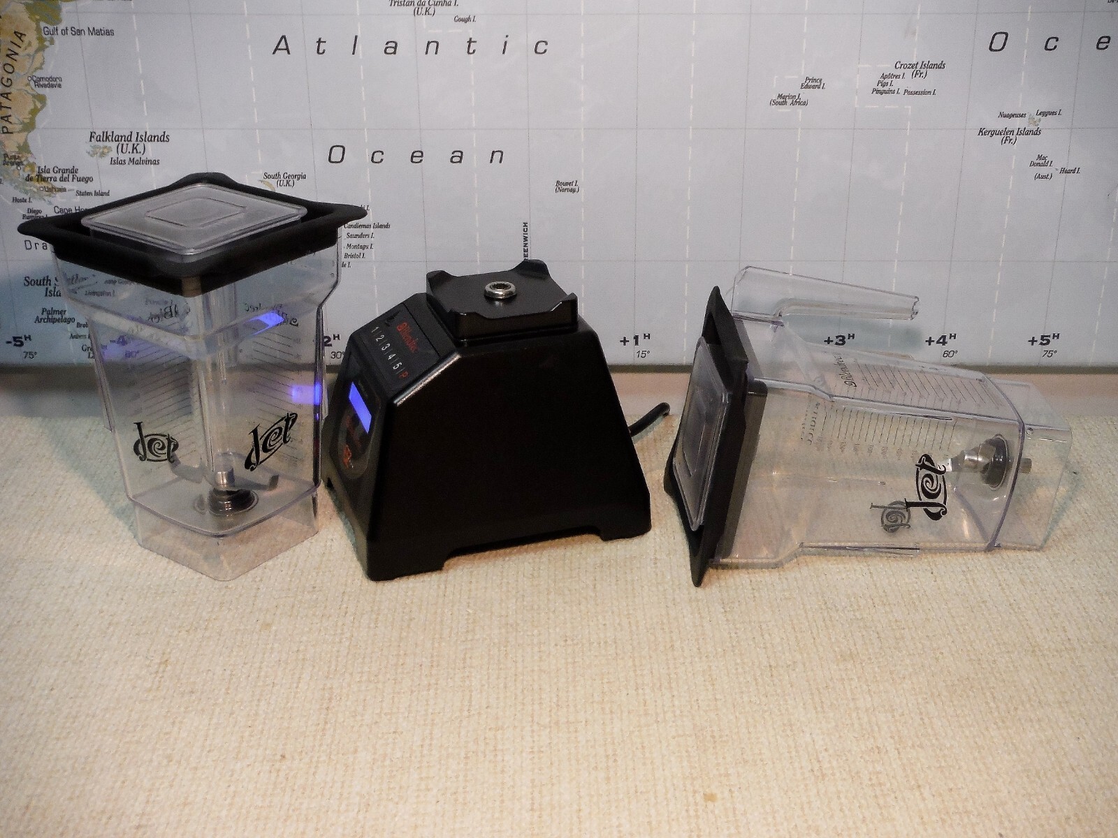 Blendtec EZ Blender ES3 Commercial Type Countertop 2 Pitchers Jars Clean Working eBay