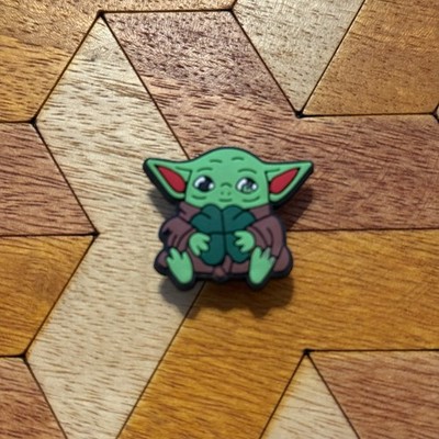 Croc Charm   Baby Yoda (Grogu) Holding a Clover