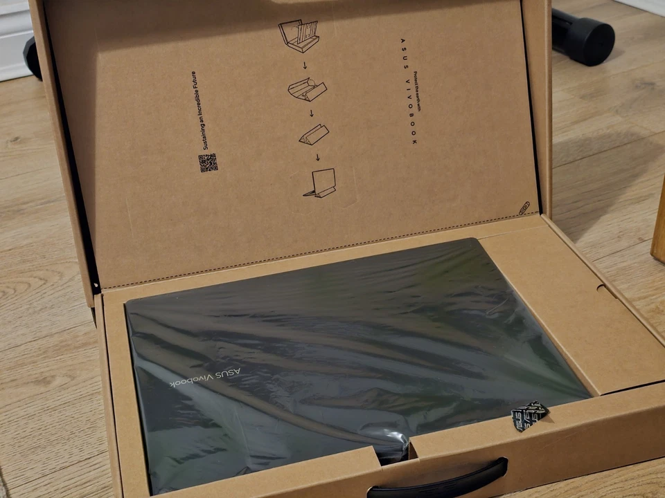 ASUS Vivobook 16 X1607QA Copilot+ PC Quam Snapdragon X1 16GB RAM 512GB SSD - Image 2 of 4