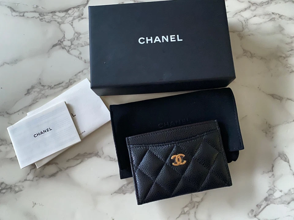 New Chanel Classic CC Cardholder Card Holder Card Case Caviar Calfskin Black GHW