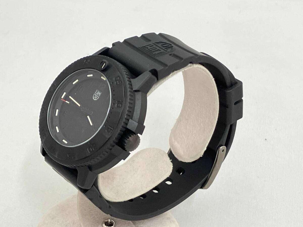 LUMINOX 3000-1GBq Quartz Used Watch Excellent Condition With Box