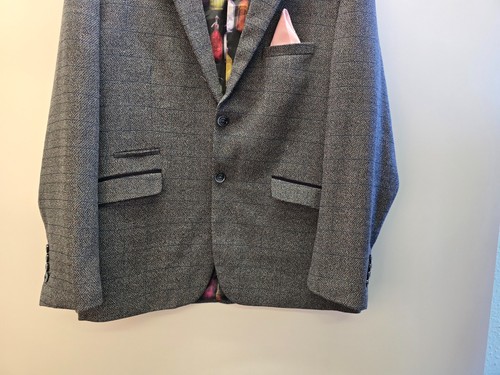 Cavani 3 Piece Suit Grey Check Tweed Mens Blazer 46R Waistcoat 46R Trousers 36R - Picture 4 of 23