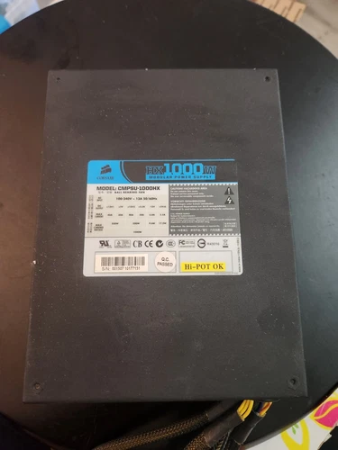 Professional Series™ HX1000 – 80 PLUS® Certified Modular Power Supply #E0405