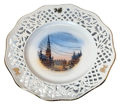 BRUXELLES Brussels, Belgium Antique LA GRAND PLACE - GROTE Souvenir Dish Plate