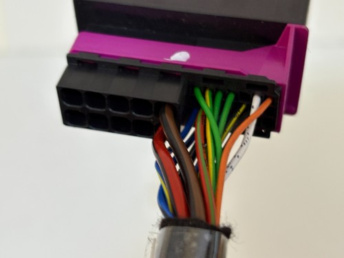 Genuine Mercedes-Benz Wiring Loom Harness Plug Connector A0025450230 Black - Picture 8 of 9
