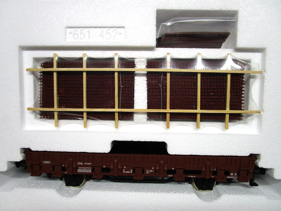 Marklin Gauge 1 G Scale Low Side Flat Freight Car W/ Steel Mats Load NOS 58236 - Image 2 of 4