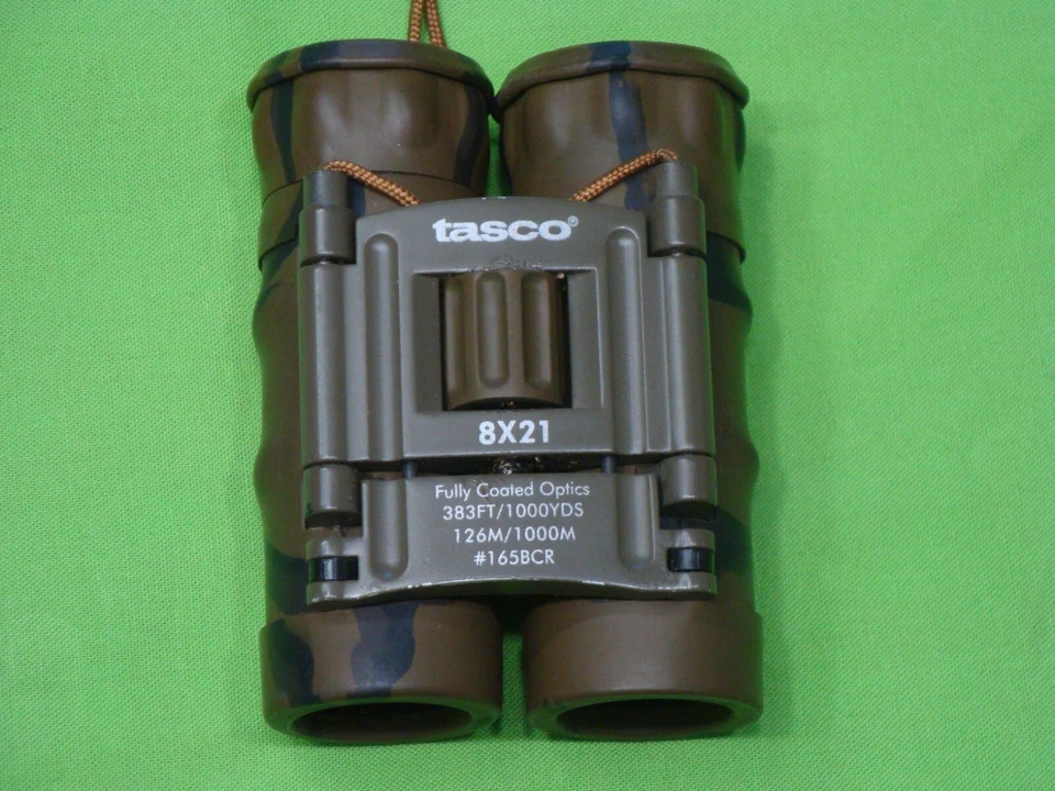 Tasco 8X21 Binoculars #165BCR Coated Optics 383ft/1000yds 126M/1000M Carry Case - Image 2 of 4