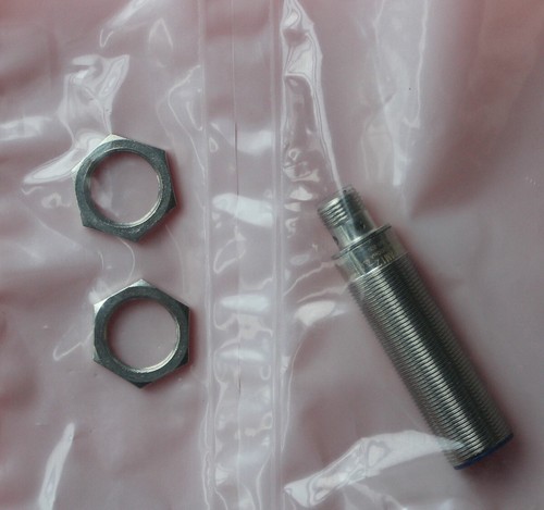 1pcs New In Bag For Telemecanique XS618B1PAM12 Proximity Sensor PNP 12-48VDC - Picture 5 of 5