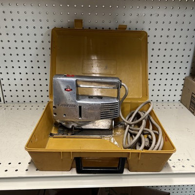 #ad Vtg POWER KRAFT SABRE JIG SAW Model TPC 8917A Montgomery Ward W Case $20.69