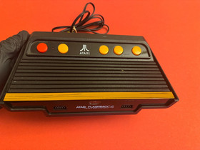 Atari Flashback 4 Video Game System &ndash; Console + 2 Controllers As-Is