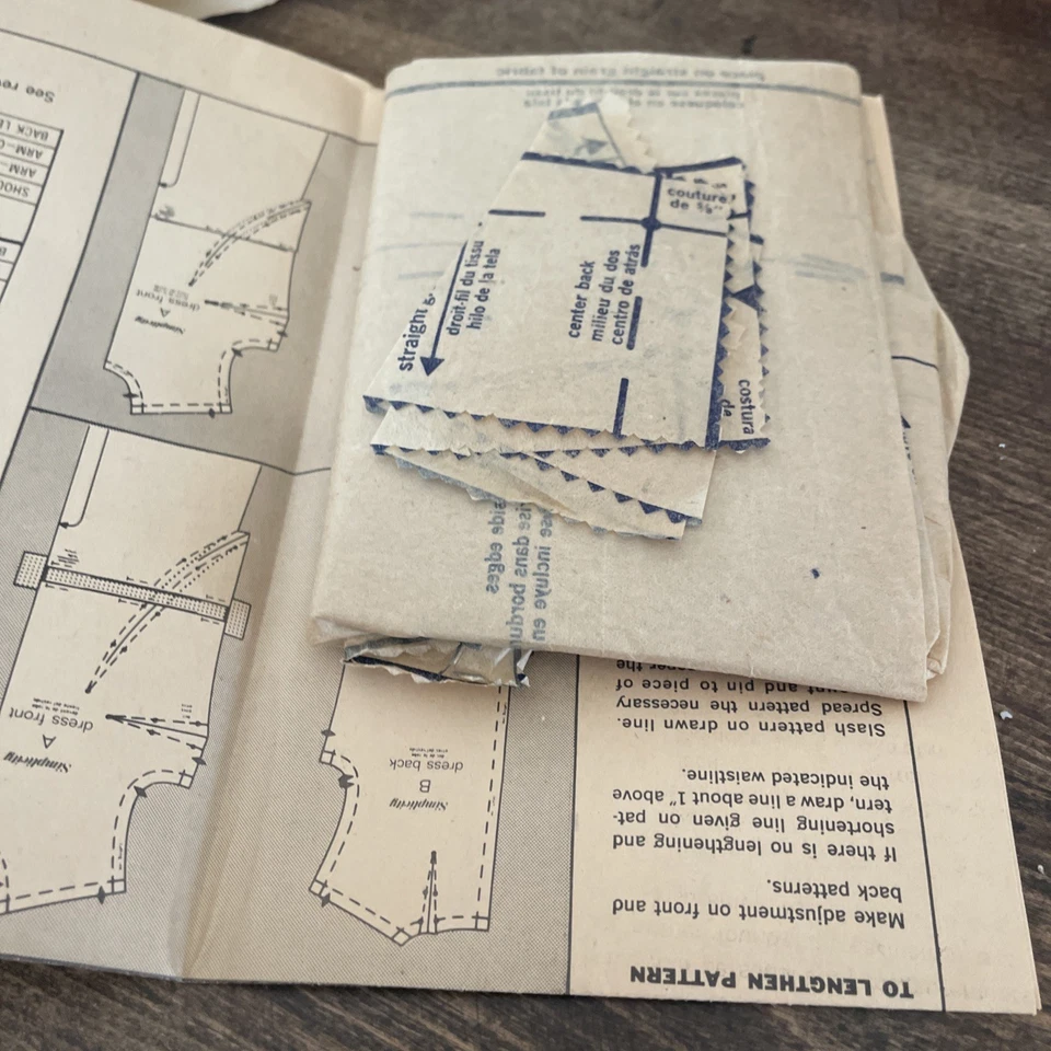 Simplicity 8027, 60s Dress, Sz 14/36, Cut & COMPLETE, Vintage Sewing Pattern - Image 4 of 4