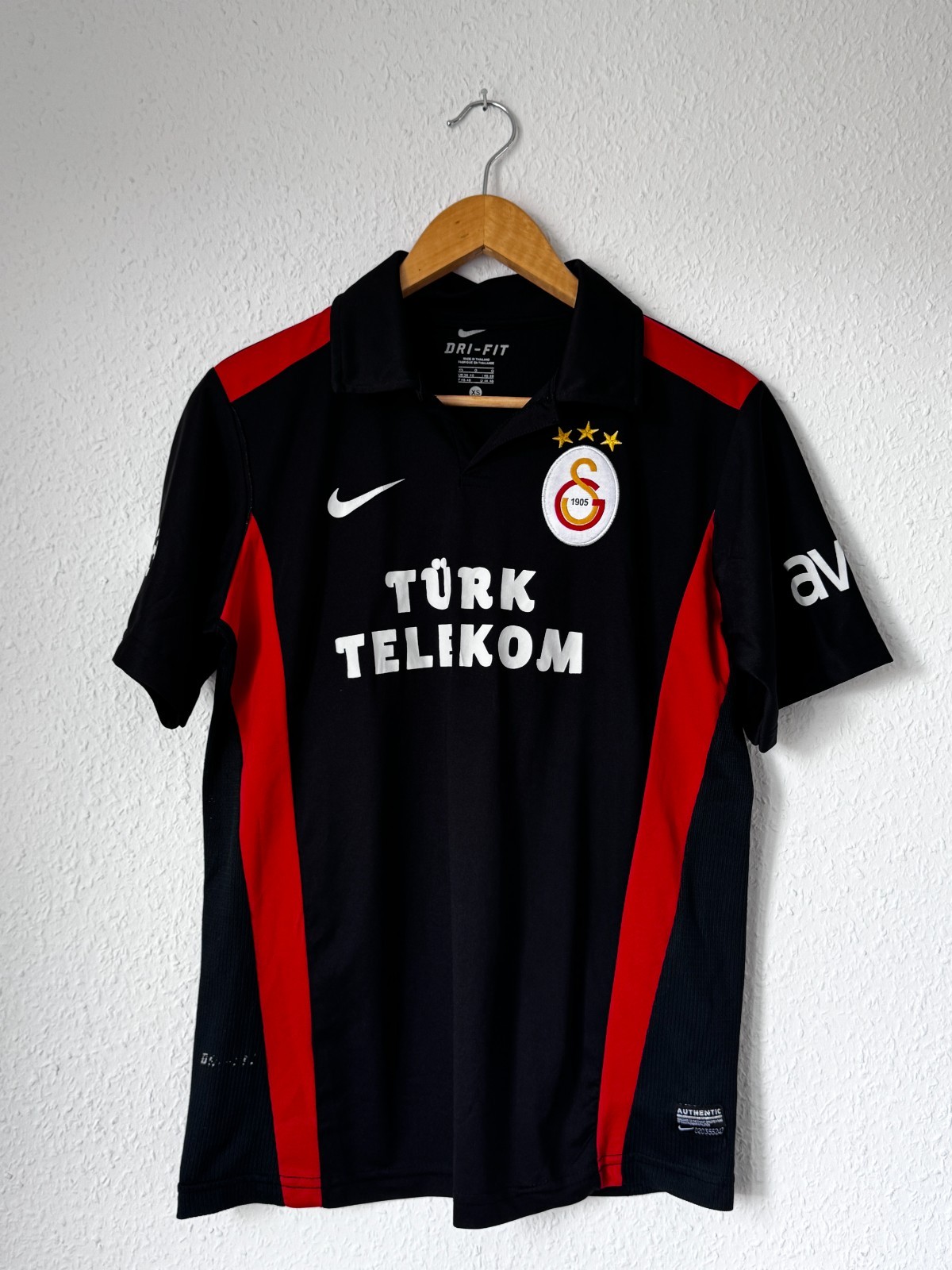Galatasaray 2011-2012 Away Jersey - Black/Red "Third" Kit image 2