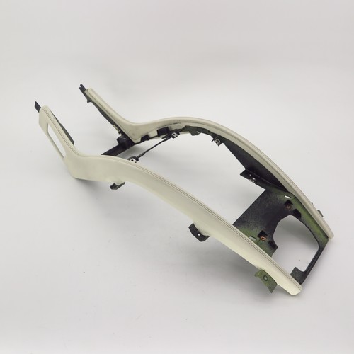 Verkleidung Armaturenbrett Aston Martin RAPIDE 6G33-11801-AC