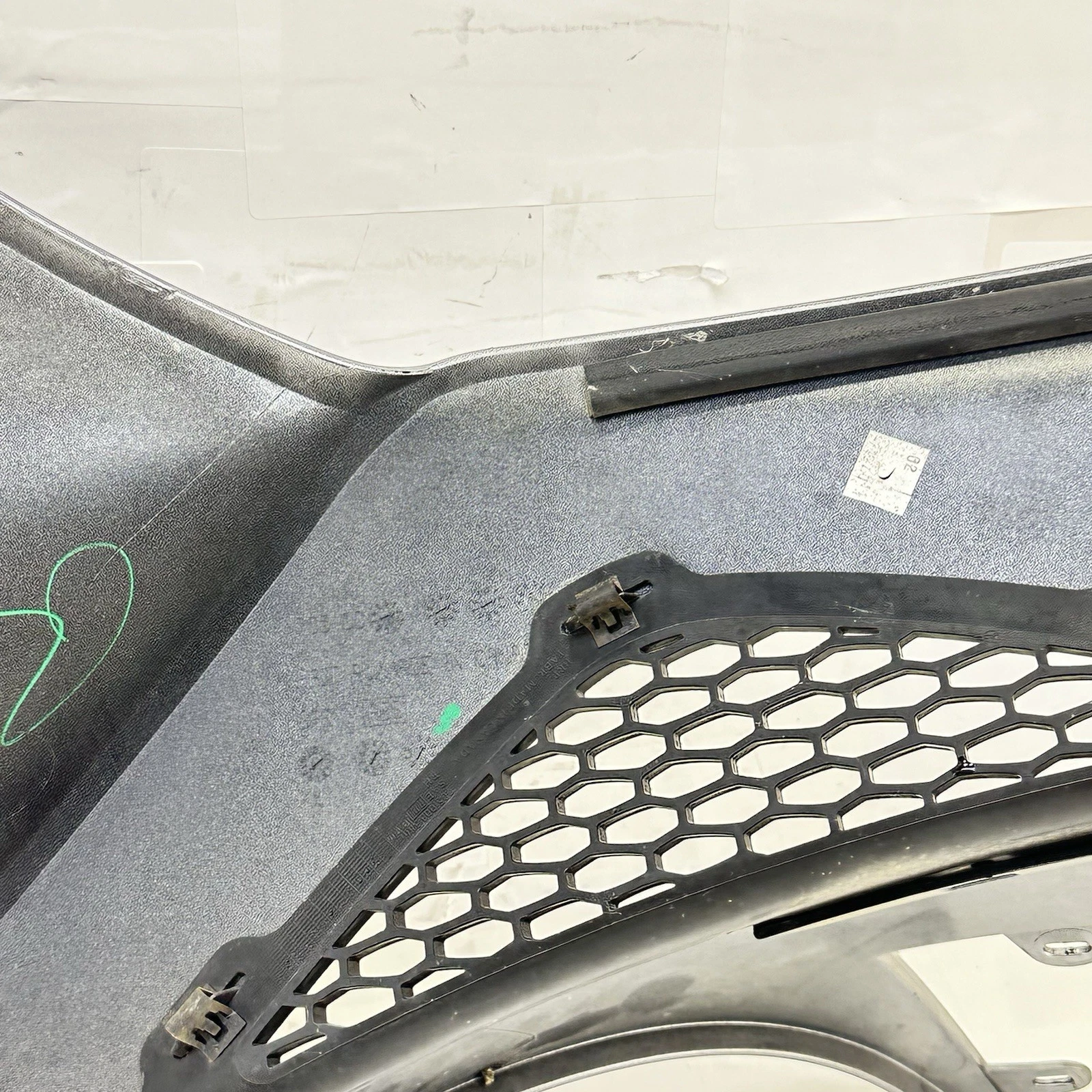 2012 CAN-AM SPYDER RT-S SE5 RIGHT SIDE FAIRING COWL PANEL BODY PLASTIC SILVER
