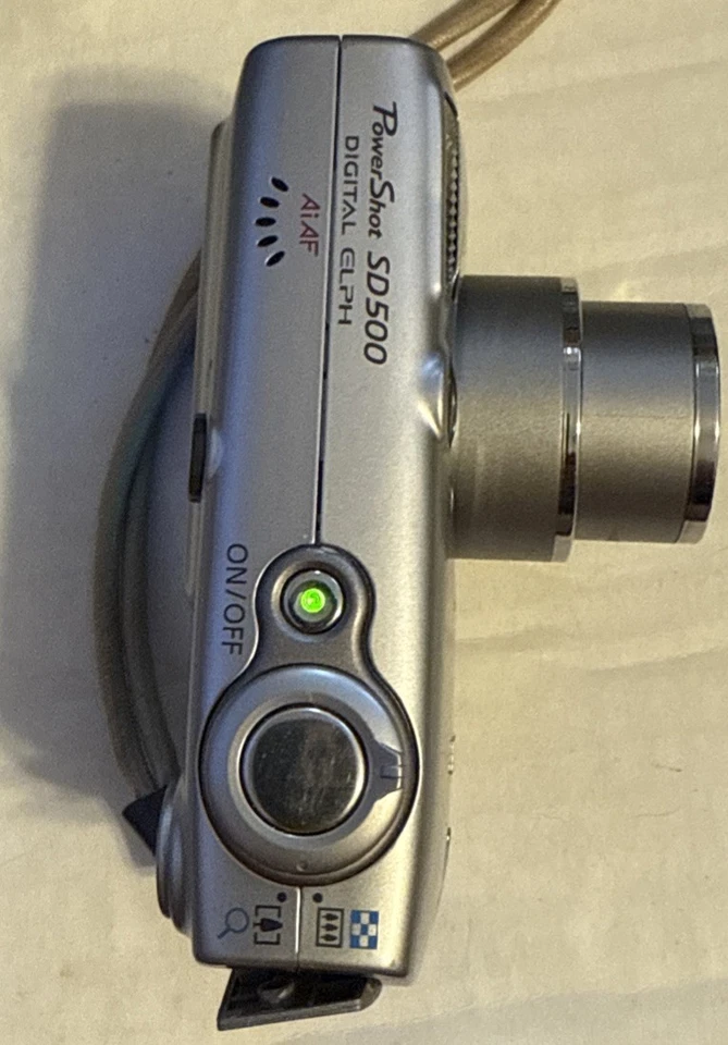 Canon PowerShot SD500 Digital ELPH Camera Silver 7.1 MP Tested Box Manuals Cord - Image 4 of 4