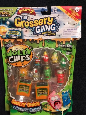 grossery gang moldy chips