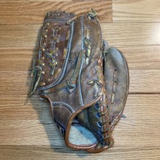 Vtg Wilson Signature Model A2144 George Brett Baseball Glove Size 12  RHT Taiwan