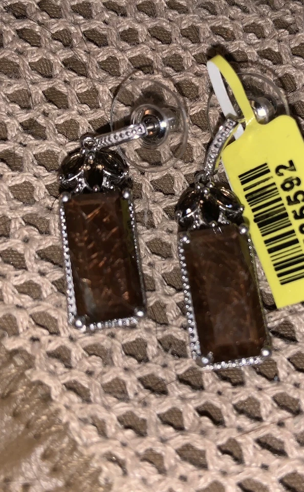 CHOCALATE SAPPHIRE, BRAZILIAN SMOKEY QUARTZ PLATINUM OVER S.S. EARRINGS 18.22cts - Imagem 2 de 4