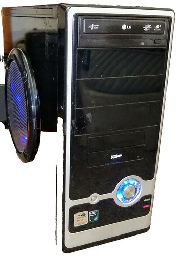 Dell Inspiron 531s PC Desktop (AMD Athlon 64 X2 2.1GHz 2GB 160GB