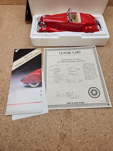 Danbury Mint 1934 Packard V-12 Lebaron Speedster 1/24 Scale Diecast Car READ - Picture 2 of 12