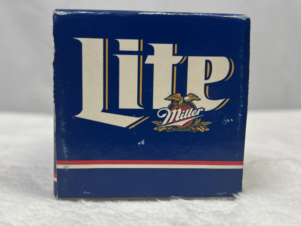 Matchbox #2 1997 Rusty Wallace Ford Thunderbird Miller Lite botella de vidrio, 1/64 Foto 4 de 4