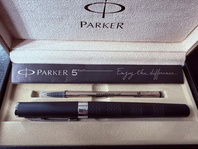 Parker Ingenuity 5th Technology Black Rubber Chrom Trim - Schreibgerät S0959250